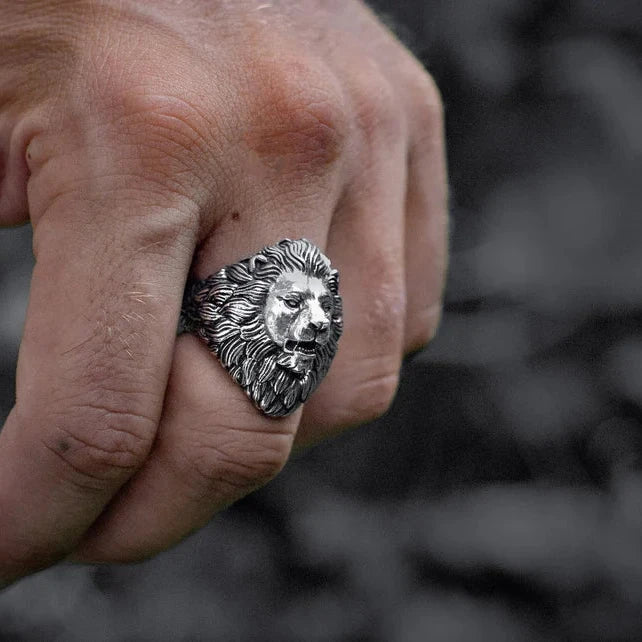 Silver Lion Head Ring