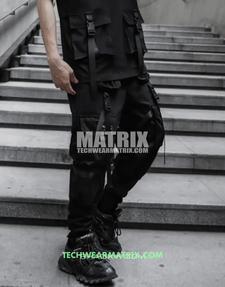 Tactical cargo pants with straps