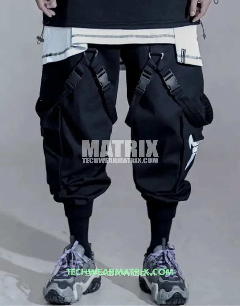 Techwear tapered pants